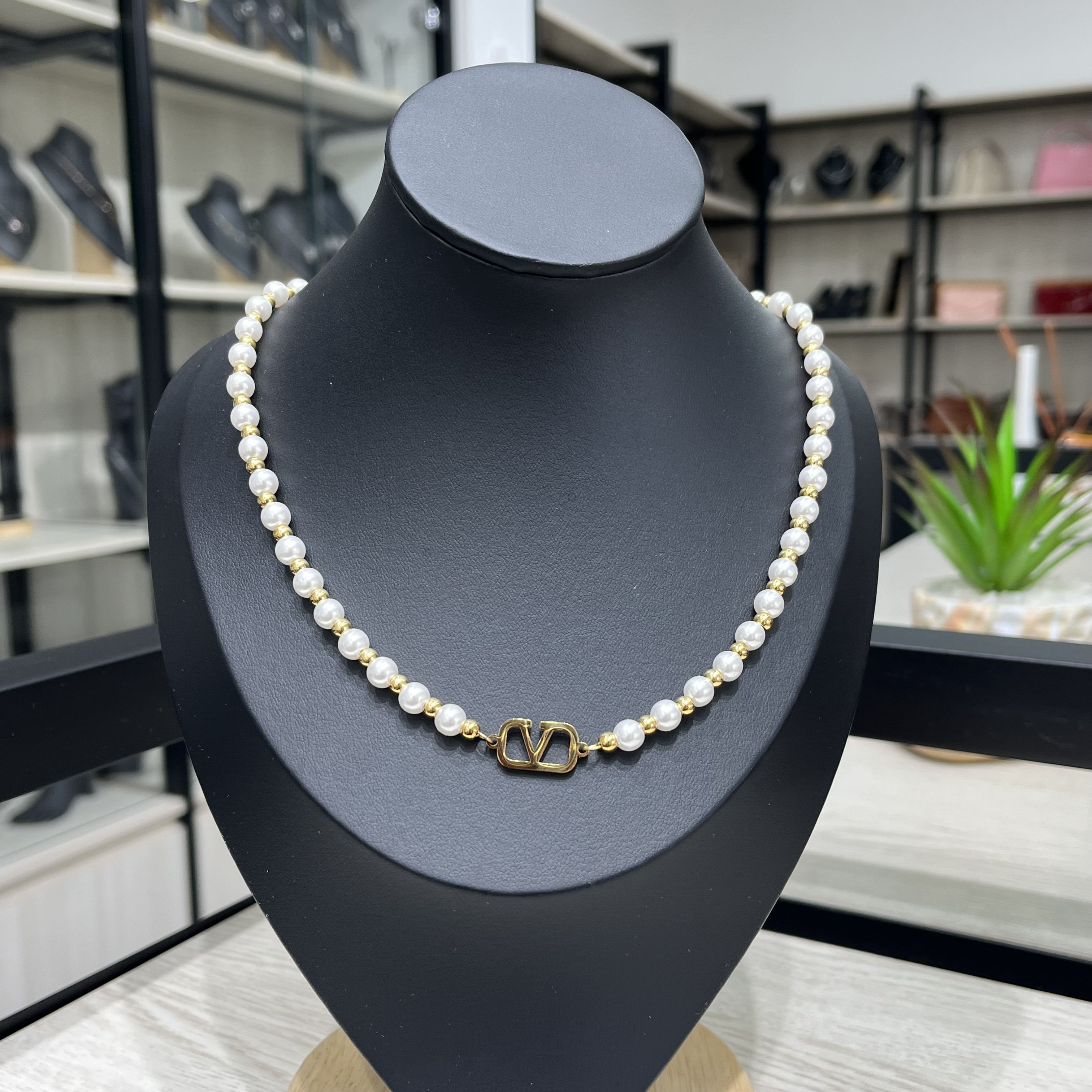 سنسال-valentino 4